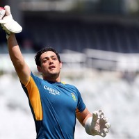 After de Villiers and du Plessis, South Africa suffer Quinton de Kock blow